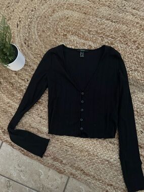 BLACK BUTTON DOWN SWEATER